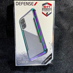 5/$10 🌟 NIB Galaxy S11e case